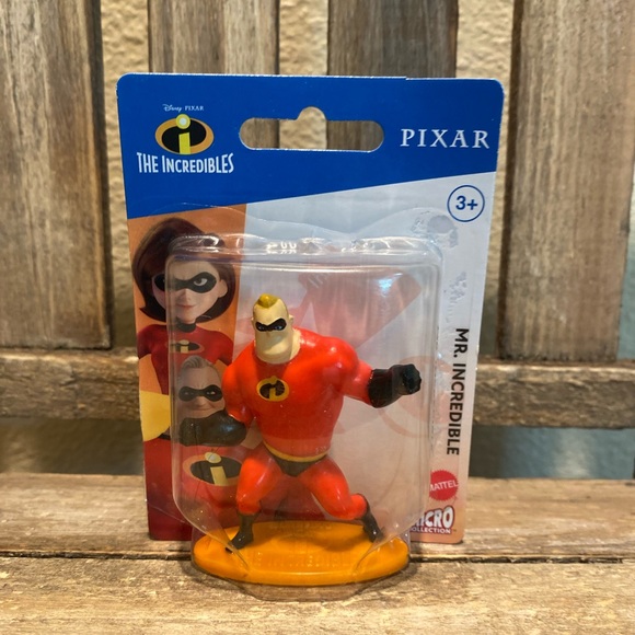 The Incredibles Micro Collection Set of 5, Mr. Incredible Elastigirl Violet Dash - Picture 6 of 15